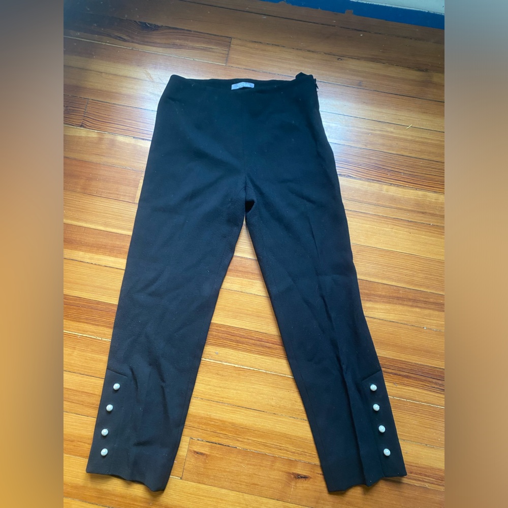 Lela Rose Black Straight-Leg Ankle Pants with Pearl Button Detail